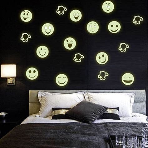 Dds5391 Removable Smiley Face Emoji Wall Sticker Luminous Decals Kids