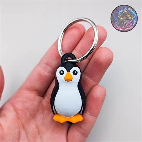 Stl File Penguin Keychain 🐧・3d Printable Model To Download・cults