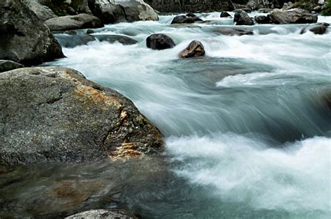 Water,creek,stream,rocky,terrain - free image from needpix.com