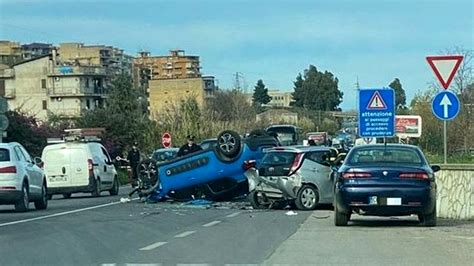 Incidente Sulla Palermo Agrigento Scontro Tra Due Auto A Misilmeri