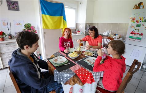 Ardèche Comment les familles ukrainiennes sadaptent elles à la vie