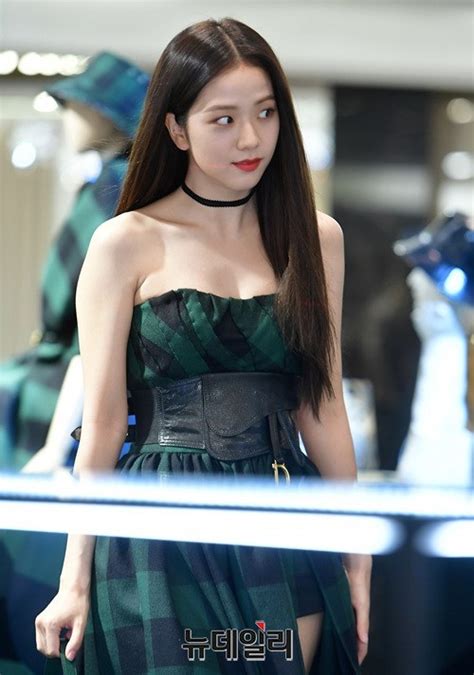 Blackpink Jisoo Attends Dior Pop Up Store Opening Event 2019 Black