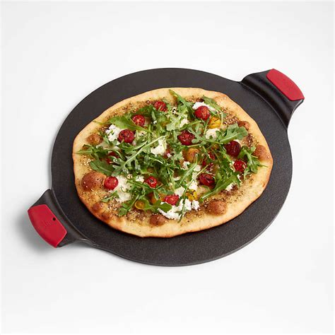 Lodge Cast Iron Pizza Pan Reviews Crate And Barrel Canada