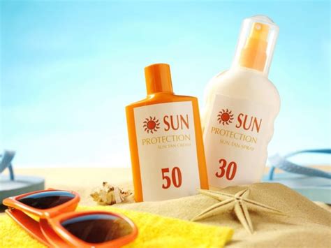 Perbedaan Sunscreen Dan Sunblock Yang Perlu Anda Tahu