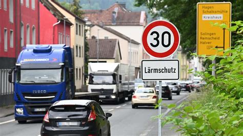 Lkw Verbot in Lüdenscheid Das erwarten Anwohner und Spediteure