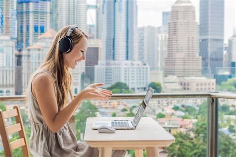 A Guide To Virtual Facilitation With Tips For Being A Great Virtual