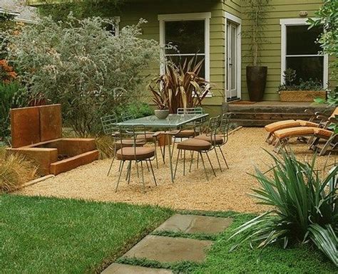 Gravel Dining Patio Southern California Landscaping Rob Steiner Gardens