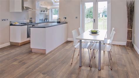 Robusto Pettersson Oak Dark Mm Buy Laminate Flooring Online