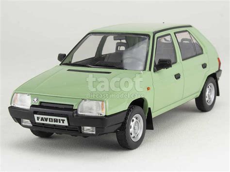 Skoda Favorit Whitebox Autos Miniatures Tacot