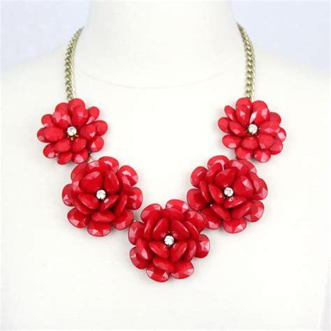 Red Rose Necklace Flower Statement Necklace Beaded Rose Etsy