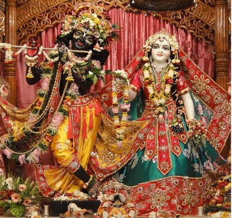 Ultra Hd Mayapur Radha Krishna Hd Wallpaper Radha Iskcon Mayapur ...