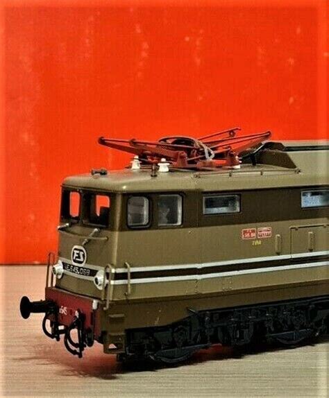 Rivarossi H0 1415 LOCOMOTIVA ELETTRICA FS E645 068 EBay