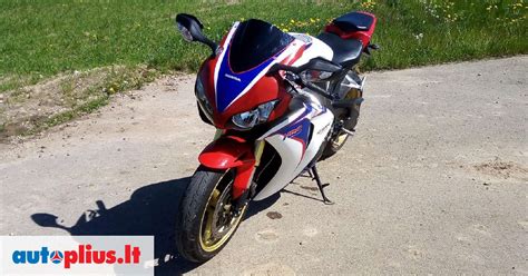 Honda Cbr Cc Sportiniai Superbikes M A