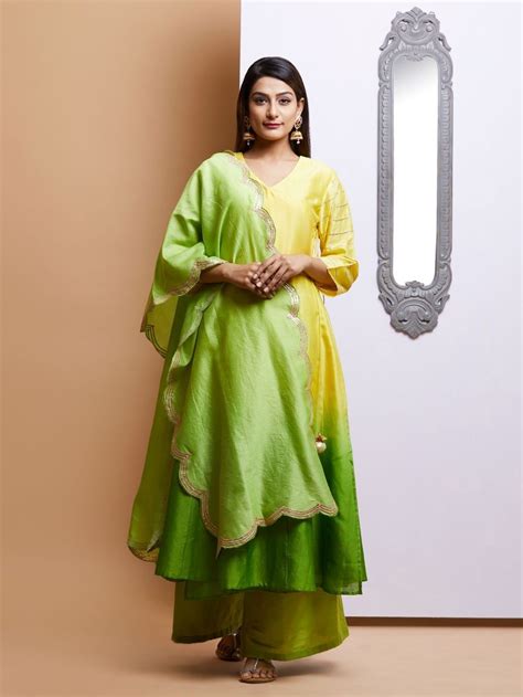 Buy Green Chanderi Silk Embroidered Scalloped Dupatta Online At Theloom