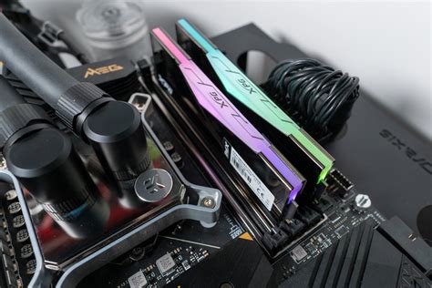 XPG SPECTRIX D50 ROG CERTIFIED RGB DDR4 3600 2x 8 GB Review Test