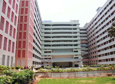 Pillai Hoc College Of Engineering And Technology Rasayani Navi