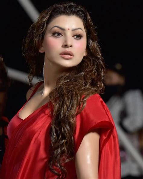 Urvashi Rautela Breaking The Internet In Hot Red Saree