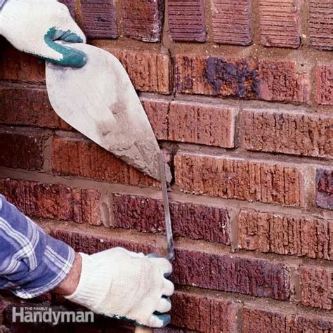 How to Repair Mortar Joints | Brick repair, Home repairs, Home maintenance