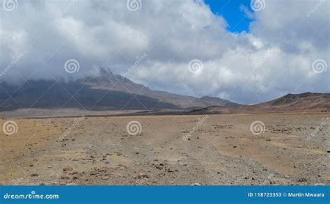 Pico De Mawenzi O Monte Kilimanjaro Imagem De Stock Imagem De