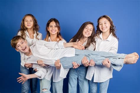 Premium Photo | Group of young happy school friends