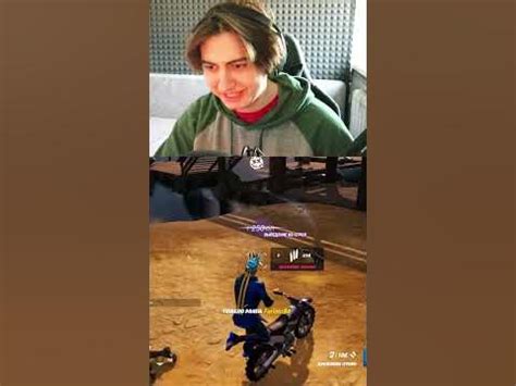 КАРАСИК НА МОПЕДИКЕ 🐟🏍️ - YouTube