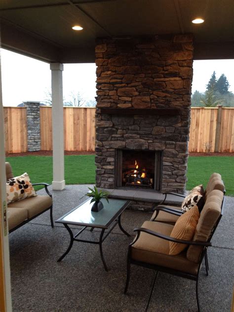 17 Amazing Covered Patio With Fireplace Designs Photos Coveredpatiowithfireplacedesign