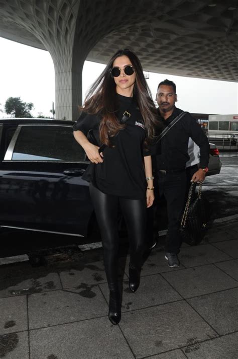 Deepika Padukone nails the perfect airport look! - Photos,Images ...