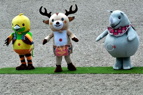 Equestrian Maskot Asian Games Hibur Penonton Antara Foto