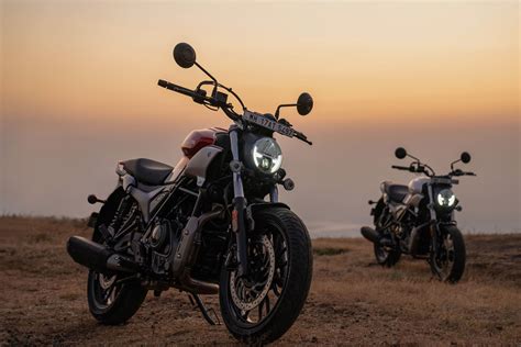 3 Best Royal Enfield Bikes Under 2 Lakh In India 2024