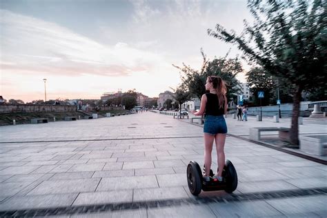 Tour De Segway Pelo Bairro Judeu De Crac Via Hellotickets