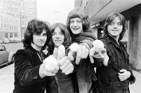 Flying | Badfinger | 8tracks radio