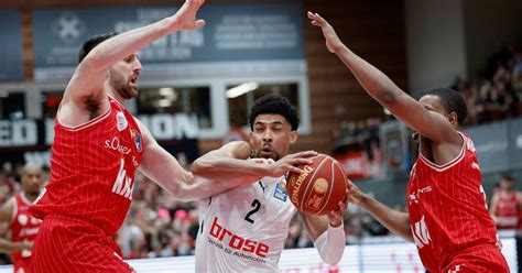 Bbl Machtdemonstration W Rzburg Deklassiert Bamberg Im Frankenderby