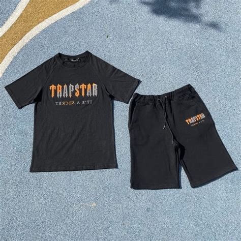 Trapstar Chenille Decoded Short Drip Kickz