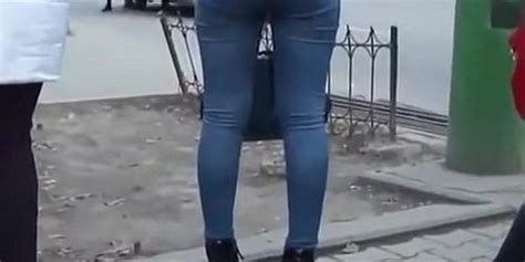 Big Ass Ebony Chick In Tight Jeans Tnaflix