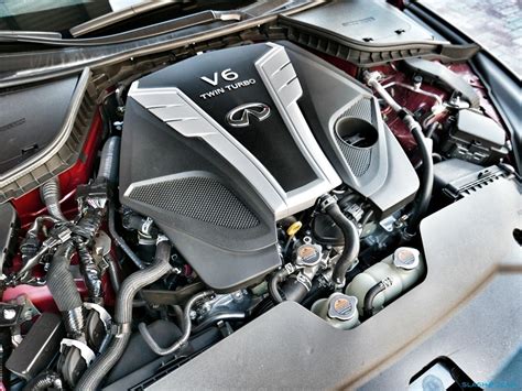 Infiniti Q Engine Bay