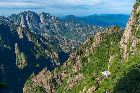 รูปทิวทัศน์ธรรมชาติของ Huangshan จุดชมวิวในมณฑลอานฮุยประเทศจีน พื้นหลัง ...