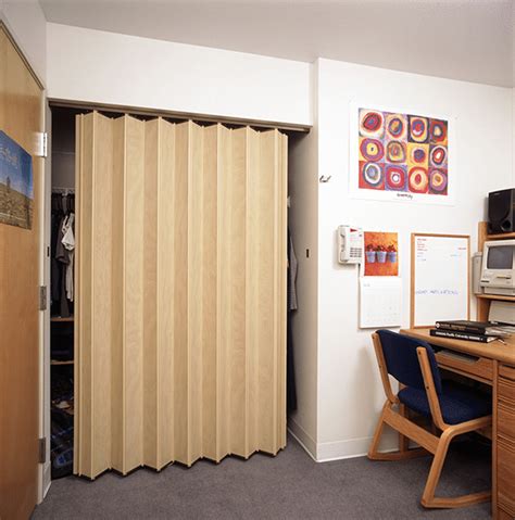 Woodfold® Doors | Accordion-Doors.com