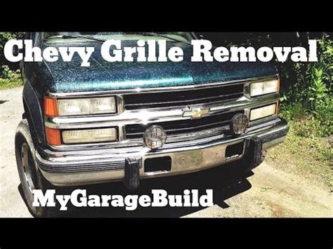 How To Remove A Chevy Truck Grille Youtube