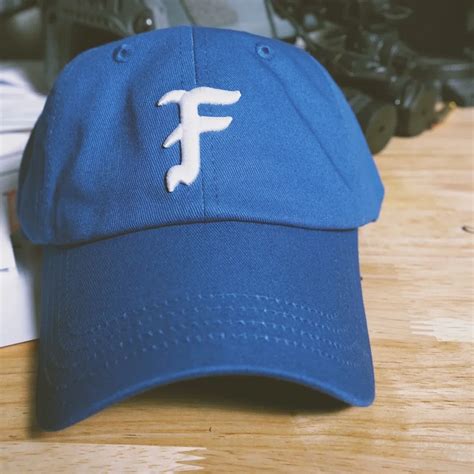 soft baseball motorcycle hat frente  grupo observatorio