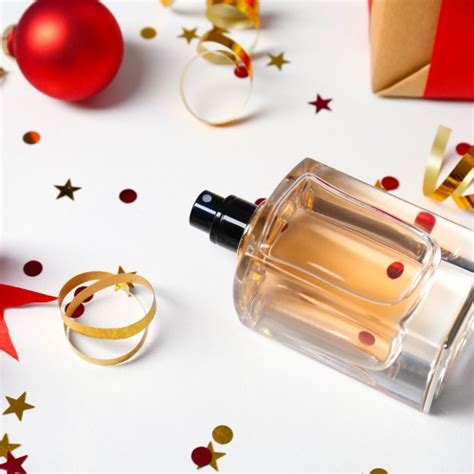 Weihnachtsdüfte und Parfums Festliche Aromen für Feiertage