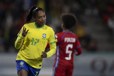 Brasil Estreia Na Copa Do Mundo Feminino Goleada E Show De Ary Borges