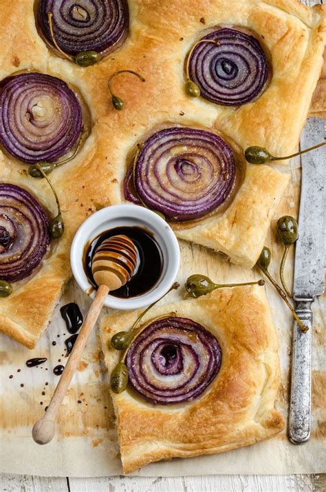 Sfogliata Con Cipolla Di Tropea E Cucunci Fugassa Caff Ricetta