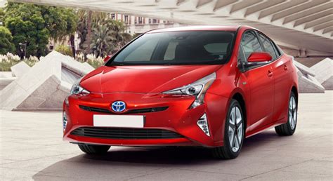 Toyota Prius 2018 Philippines Price And Specs Autodeal