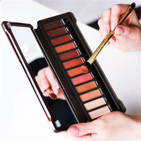 Eveline Charming Mocha – drogeryjny bestseller (WIDEO)