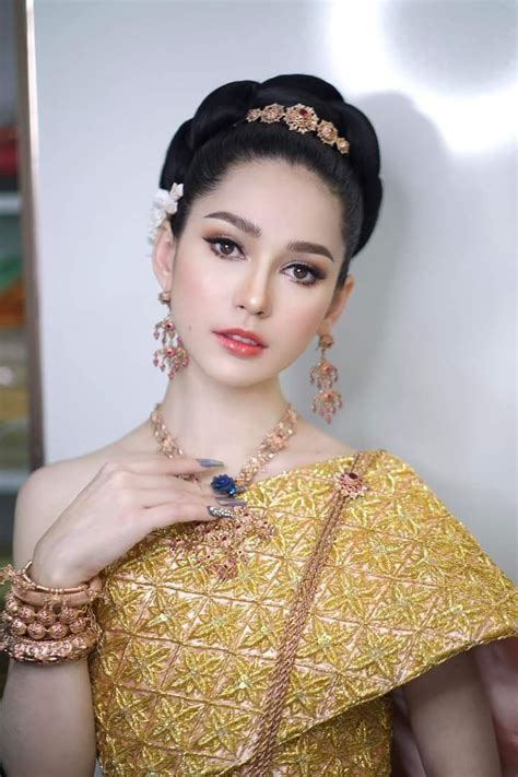 Cambodian Clothes Wedding Costumes Ethnic Sari Crown Jewelry Asian