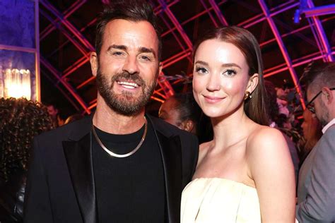 Justin Theroux Supports Girlfriend Nicole Brydon Bloom At L A Premiere