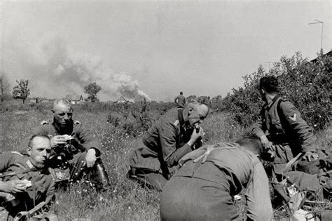 Wwii German Soldiers On The Eastern Front Photograph By Historic Image