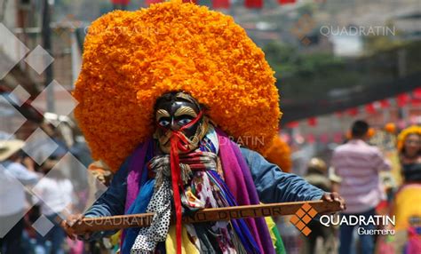 Festival Tlacololero En Guerrero Tradición Llena De Color Y Danza