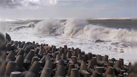 Cyclone Biparjoy Weakens But Continues To Move Towards Gujarat What To