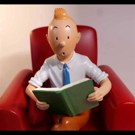 Tintin Statuette Pixi Regout 30004 Tintin Dans Son Fauteuil